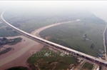 Hợp long cầu Hưng Đức trên tuyến cao tốc Bắc – Nam nối Nghệ An với Hà Tĩnh 