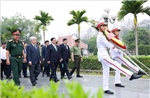 Thủ tướng dâng hương tưởng niệm các Anh hùng liệt sỹ tại chiến trường Điện Biên Phủ 