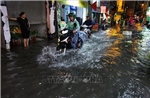 Hà Nội: Các điểm ngập úng rút hết nước, phương tiện di chuyển bình thường