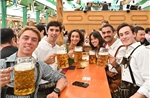 Điểm nhấn đặc biệt tại lễ hội bia Oktoberfest 2024