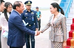 Thủ tướng Vương quốc Thái Lan bắt đầu thăm chính thức Việt Nam
