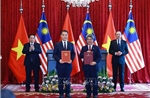 Hai Thủ tướng Việt Nam và Malaysia chứng kiến lễ ký kết, trao đổi các văn kiện hợp tác