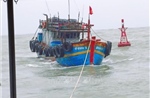 Kịp thời cứu hộ tàu cá gặp nạn ở Cửa Hội
