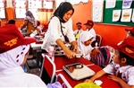 Indonesia tái chế rác thải thực phẩm từ chương trình bữa ăn miễn phí