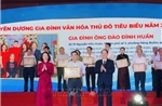 Tuyên dương 80 gia đình văn hóa tiêu biểu Thủ đô 