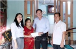 Động viên các gia đình bị ảnh hưởng bởi bão số 3 tại TP Hồ Chí Minh