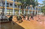 Hà Nội yêu cầu các trường học không tổ chức sinh hoạt ngoại khóa trong mưa bão