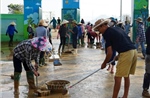 Học sinh vùng lũ Nghệ An đã đi học trở lại