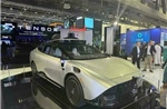 Ra mắt xe robot tự hành cá nhân đầu tiên trên thế giới