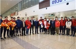 Lãnh đạo Cục Thể dục thể thao đón đội tuyển U23 Việt Nam tại sân bay quốc tế Nội Bài (Hà Nội)