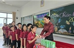 Điểm tựa nhân văn cho thế hệ trẻ - Bài 1: Điểm tựa nhân văn cho thế hệ trẻ 
