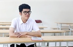 Thủ khoa toàn quốc khối A01 chia sẻ bí quyết duy trì hiệu quả học tập