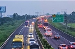Tạm thời mở làn khẩn cấp giảm ùn tắc cao tốc TP Hồ Chí Minh - Trung Lương