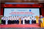 Trao 314 học bổng Vallet tiếp sức học sinh, sinh viên xuất sắc miền Nam Trung Bộ