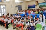 Đưa tri thức đến đảo tiền tiêu Bạch Long Vĩ