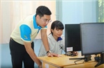 Từng bước đưa kỹ năng số trở thành một phần trong đời sống của người dân