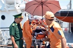 Hỗ trợ y tế, đưa vào bờ cấp cứu thủy thủ tàu nước ngoài đang hành trình trên biển