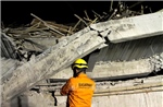 Nam Phi: Sập công trình xây dựng, nhiều người mắc kẹt