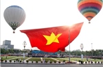 Lễ chào cờ và bay Đại kỳ Tổ quốc trên không gian Quảng trường Hồ Chí Minh