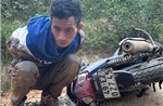 Bắt nghi phạm mang chai xăng vào ngân hàng uy hiếp nhân viên