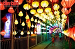 TP Hồ Chí Minh rực rỡ cờ hoa chào mừng đại lễ Vesak 