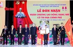 Trường THCS-THPT Hồng Hà đón nhận Huân chương Lao động hạng Nhì