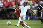 Real Madrid âm thầm chèo kéo Olise, Arsenal đạt thỏa thuận bán Trossard