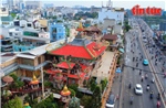 Độc đáo ngôi chùa được bao phủ bởi 30 tấn mảnh sành giữa lòng TP Hồ Chí Minh