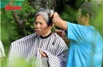 &#39;Yes Beautiful&#39; lan tỏa hạnh phúc từ những đường kéo thiện nguyện