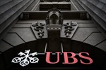 Chuyên gia quan ngại khủng hoảng ngân hàng vẫn chưa kết thúc sau khi UBS mua Credit Suisse
