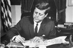 Tổng thống Trump bình luận về thủ phạm ám sát JFK