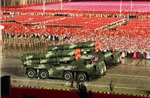 Triều Tiên ra mắt ICBM mới trong lễ duyệt binh hoành tráng 