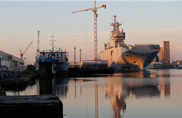 Nga có thể tự đóng tàu chiến Mistral