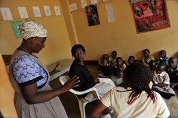 Giúp châu Phi vượt qua cuộc khủng hoảng HIV/AIDS 