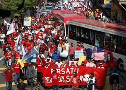 Ngày Quốc tế Lao động - ngày biểu tình đòi tăng lương