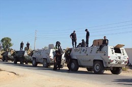 Ai Cập điều xe tăng, máy bay chiến đấu bán đảo Sinai