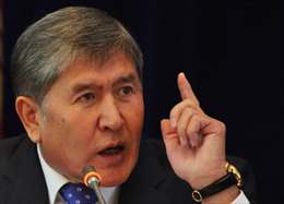 Tổng thống Kyrgyzstan giải tán chính phủ 