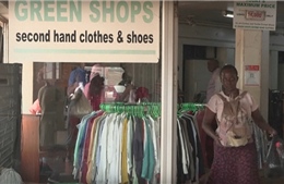 Quốc gia châu Phi tuyên chiến với quần áo secondhand