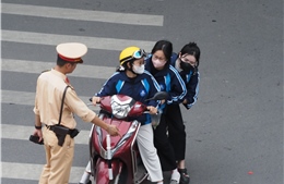 Hà Nội: CSGT ra quân xử lý tình trạng học sinh, sinh viên vi phạm luật giao thông