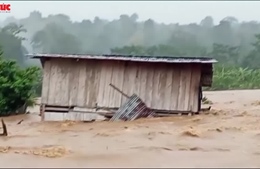 Lũ lụt nhấn chìm hàng loạt nhà cửa, gây ngập úng diện rộng ở Colombia