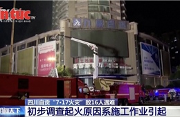 Cháy trung tâm thương mại 14 tầng ở Trung Quốc khiến hàng chục người thương vong
