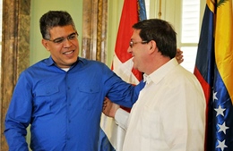 Ngoại trưởng Venezuela tới Cuba xin ý kiến chỉ đạo của Tổng thống Chávez 