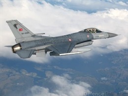 Máy bay chiến đấu F-16 rơi ở Thổ Nhĩ Kỳ