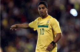 Ronaldinho trở lại đội tuyển Brazil