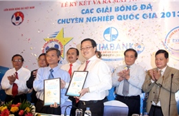 Ra mắt nhà tài trợ các giải bóng đá chuyên nghiệp quốc gia 2013 