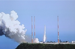 Hàn Quốc phóng thành công tên lửa mang vệ tinh 
