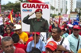 Tuần hành tại Venezuela ủng hộ Tổng thống Chavez