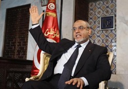 Tunisia giải tán chính phủ