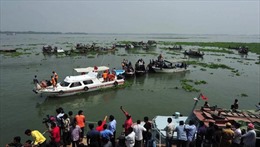 Chìm phà tại Bangladesh, hàng chục người mất tích