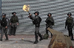 LHQ quan ngại vụ bắn rốckét vào Israel 